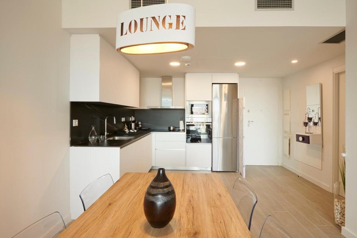 The Tower By Tarragonadays Apartamento